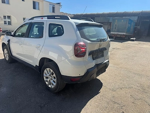Dacia Duster 2022 1.5 dci 4x4 avariat  - imagine 3