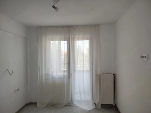 Inchiriez apartament cu 3 camere  - imagine 6