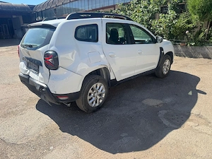 Dacia Duster 2022 1.5 dci 4x4 avariat  - imagine 4