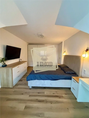 Apartament  4 camere 2 bai si loc parcare zona Kogalniceanu - imagine 3