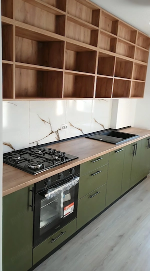 inchiriez apartament decomandat zona garii 3 camere 2 bai zona centrala  - imagine 5