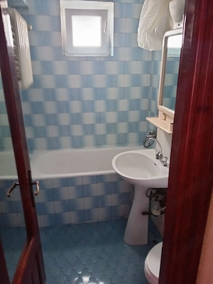 Închiriez apartament sv - imagine 10