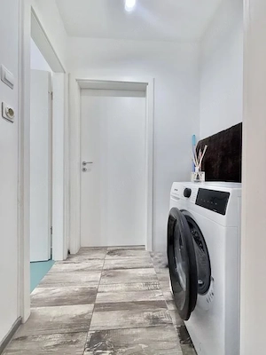 Apartament 3 camere, etaj 2, mobilat/utilat in zona Dambovita  - imagine 9