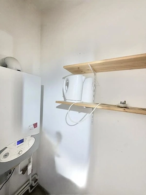 Apartament 3 camere, etaj 2, mobilat/utilat in zona Dambovita  - imagine 14