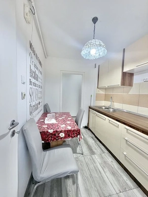 Apartament 3 camere, etaj 2, mobilat/utilat in zona Dambovita  - imagine 7