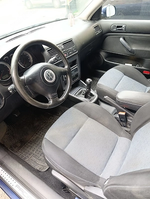 Volkswagen Bora Variant ( Combi) 1.9 TDI - 2005- fiabilă și economică - imagine 6
