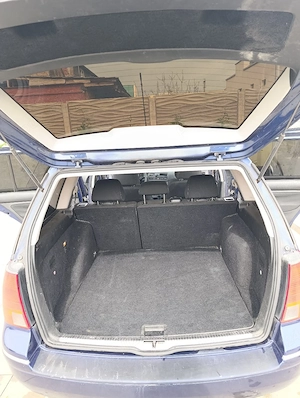 Volkswagen Bora Variant ( Combi) 1.9 TDI - 2005- fiabilă și economică - imagine 5