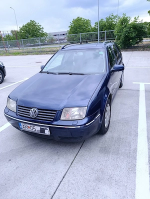 Volkswagen Bora Variant ( Combi) 1.9 TDI - 2005- fiabilă și economică - imagine 3