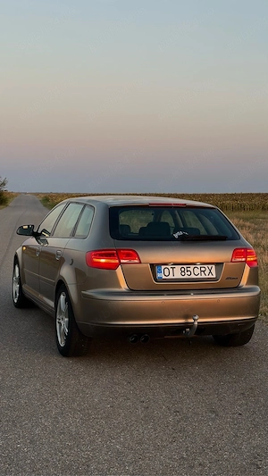 Audi A3    xenon    pilot automat    - imagine 5