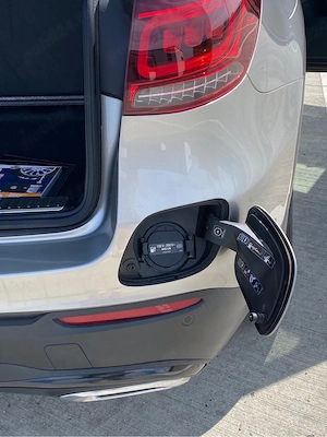 Mercedes GLC300d 2022 Hybrid - imagine 8