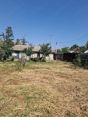 Vand teren cu casa aproape de Alexandria, Com Poroschia