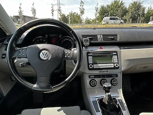 Volkswagen Passat B6 2.0 FSI - imagine 8