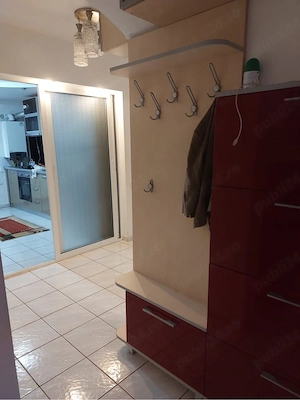 Inchiriez apartament cu o camera, Zona capat la 1 - imagine 5