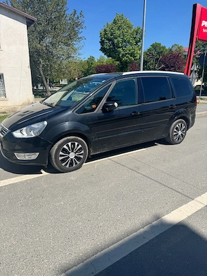 Vând 3 mașini ford galaxy ford max Peugeot 308