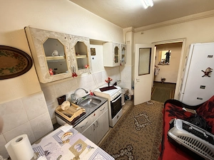 Apartament 3 camere ultracentral, zona 0, mobilat și utilat   Bârlad - imagine 3