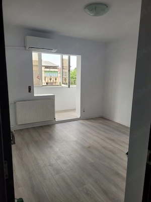 Apartament cu 3 camere decomandat de vânzare , fără intermediari - imagine 5