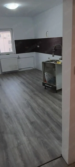 Apartament cu 3 camere decomandat de vânzare , fără intermediari - imagine 9