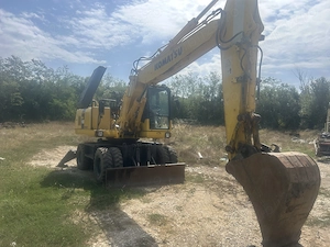 Vând Excavator Komatsu 2008