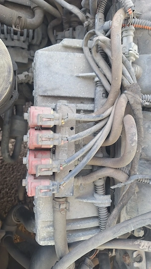 Dezmembrez renault laguna combi cu instalatie gaz