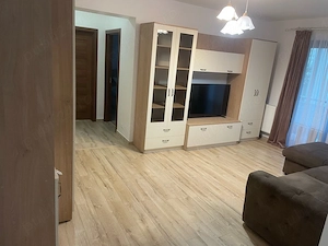 vand apartament 2 camere - imagine 3