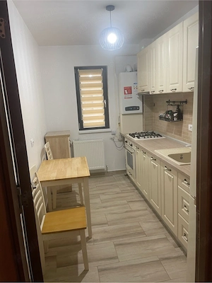 vand apartament 2 camere - imagine 4