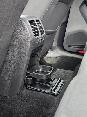 VW Golf 6 1.4TSI Navigatie SenzoriParcare Clima ÎncălzireScaune Alcantara DistribuțieSchimbata  - imagine 11