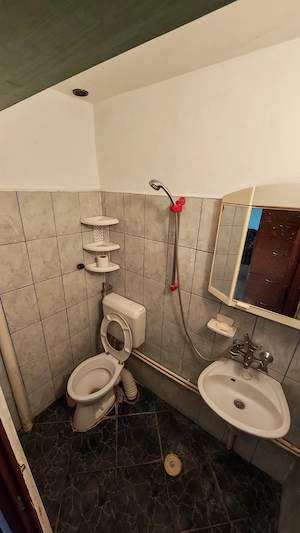 PROPRIETAR Vand garsoniera zona AFI - imagine 7