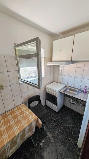 PROPRIETAR Vand garsoniera zona AFI - imagine 5