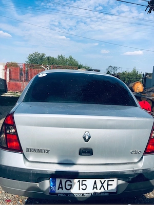 Renault Symbol 1.5 dCi 82 CP 2006   Completa pentru piese   1000 LEI - imagine 9