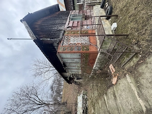 Casă bătrânească de vânzare în Secăria, Prahova   teren 761 mp