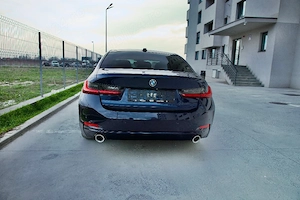 BMW Seria 3 320d xDrive MHEV  - imagine 6