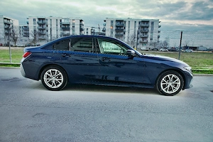 BMW Seria 3 320d xDrive MHEV  - imagine 4