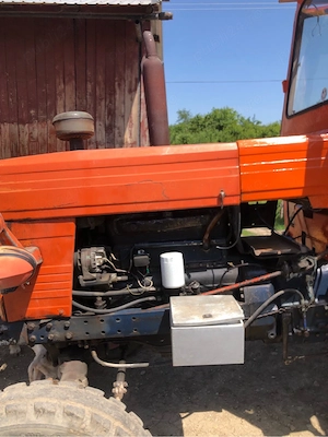 Tractor U650 - imagine 5