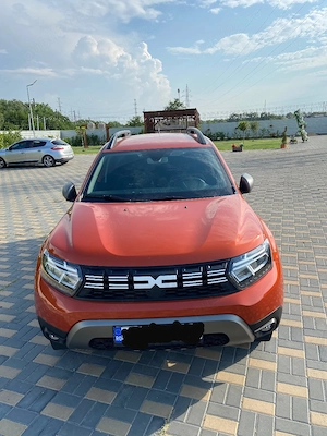 vand Dacia Duster 2023 - imagine 2