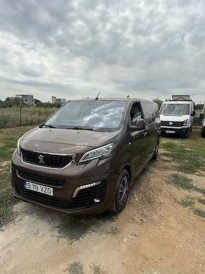 Peugeot Traveller 8+1 2019 - imagine 3