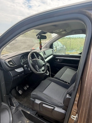 Peugeot Traveller 8+1 2019 - imagine 4