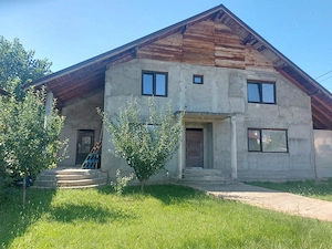 Casă P+M intabulată, 155,55 mp utili, teren 421 mp,Paulesti - imagine 2