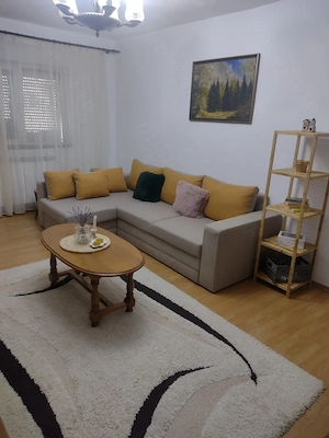 Vând apartament 3 camere 