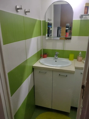 Vând apartament 3 camere 