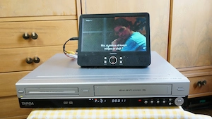 DVD recorder combo cu VHS TARGA model DRV-5100X stereo Hi-Fi
