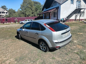 Ford Focus MK2  1.6 tdci 109 CP   - imagine 2