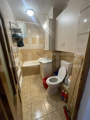Apartament 3 camere, decomandat, etaj 2 zona lama - imagine 6