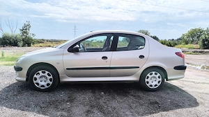 Peugeot 206 Sedan  - imagine 3