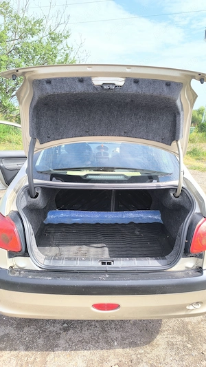 Peugeot 206 Sedan  - imagine 5