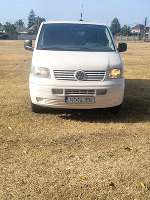 Volzwagen  Caravelle
