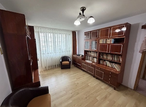 Inchiriez apartament 2 camere et 1 decebal 52mp - imagine 3