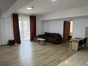 ap 2 camere et 2 balcon  aproape Shopping City - imagine 2