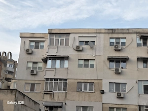 Vand apartament 2 camere - imagine 7