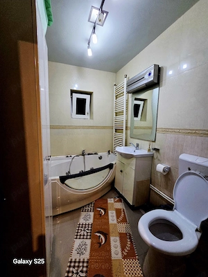 Vand apartament 2 camere - imagine 9