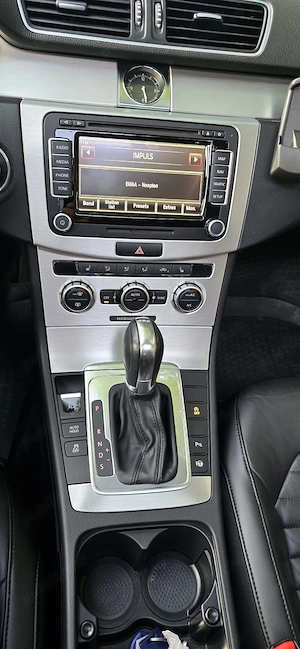 Vw Passat Highline 2013 2.0 tdi Automat 177 CP piele, xenon, trapa, navi  - imagine 10